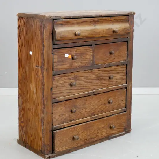 colonial Australian cedar small 6-drawer chest with turned timber knobs - missing mouldings to base, split and loose