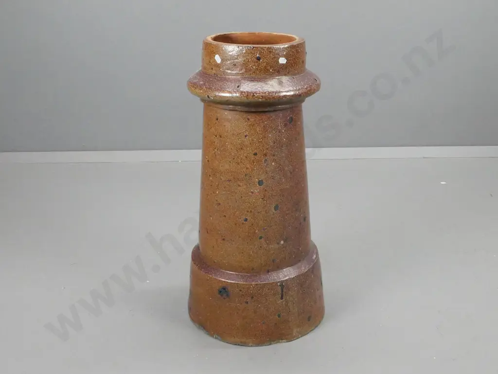 salt-glazed chimney pot, minor chipping around rim and base H-665 D-220 at top, D-340 at base Image 1++