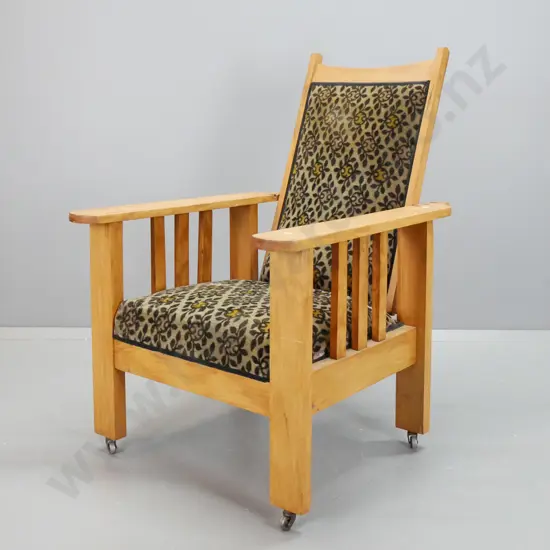 vintage rimu Morris chair w/brass back support bar, slat sides, velvet upholstery, on metal casters - some wear to