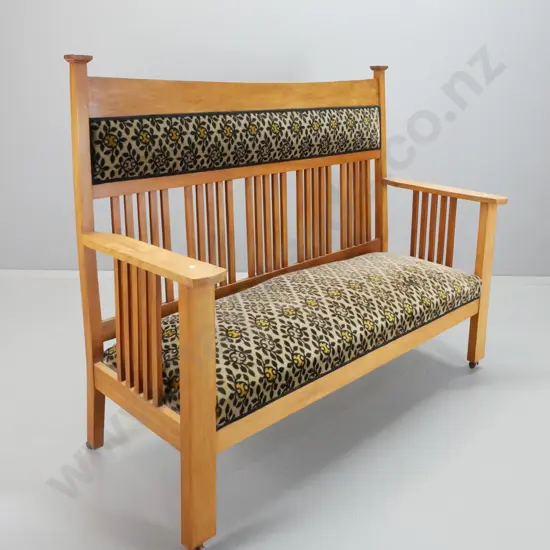 vintage rimu and beech Morris style high-back settle with slat back and sides, velvet upholstery, on porcelain