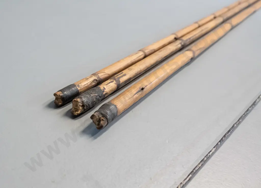 strung bow and 3 bamboo arrows - Dani tribe, West Papua - with timber heads attached with binding  some age wear. Image 1++
