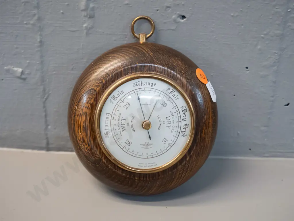 small "SB" Shortland Smiths England pocket-watch-shaped oak wall barometer D-120 Image 1++