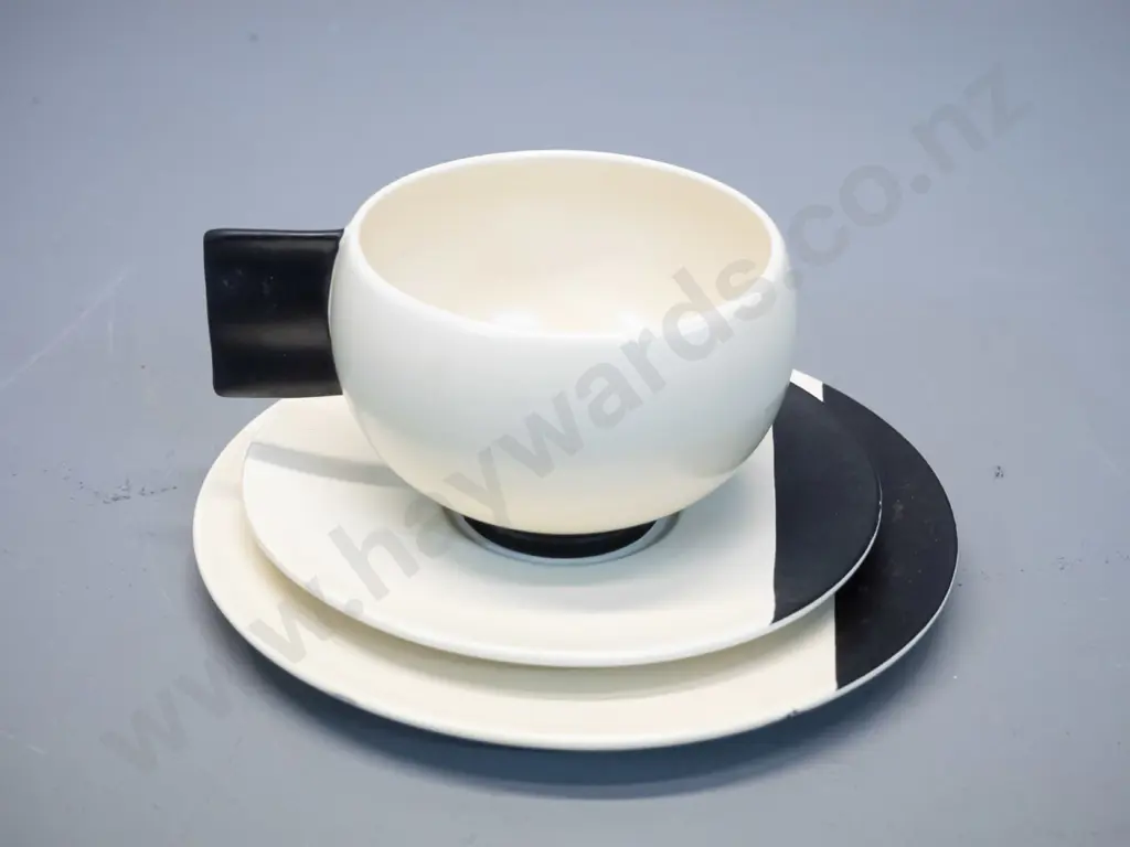 deco Carlton Ware trio - cream and black glaze with solid wave handle Image 1++