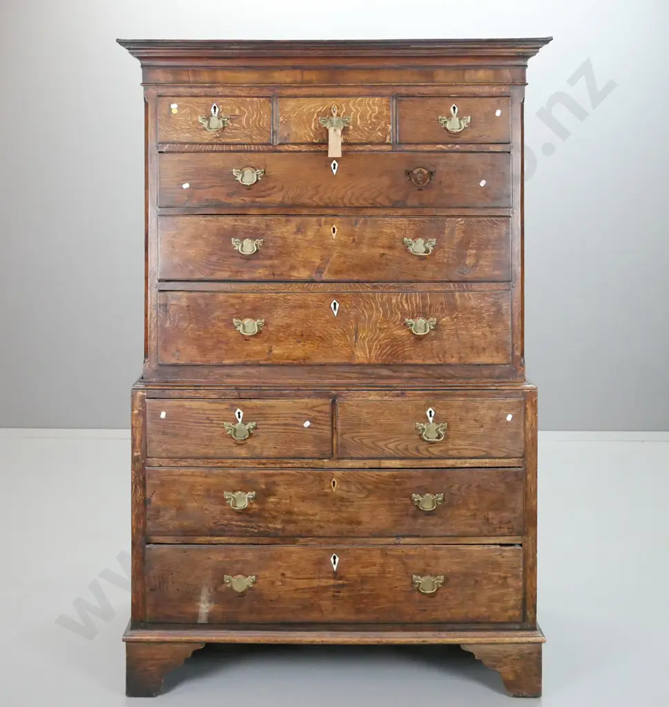 Georgian country oak tall 10-drawer chest on chest with brass plate handles, some bone and some boxwood diamond shaped Image 1++