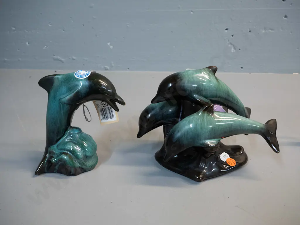 2 Blue Mountain pottery figures with original hang tag and label - 3 leaping dolphins H-155 L-195 and a single dolphin Image 1++