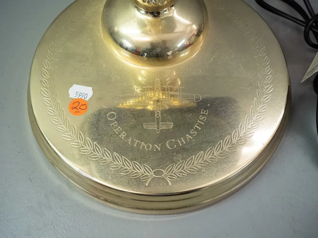 Bradford Exchange limited edition Dambusters WWII commemorative banker's lamp with inscribed base and 1943 wing motif Image 1++