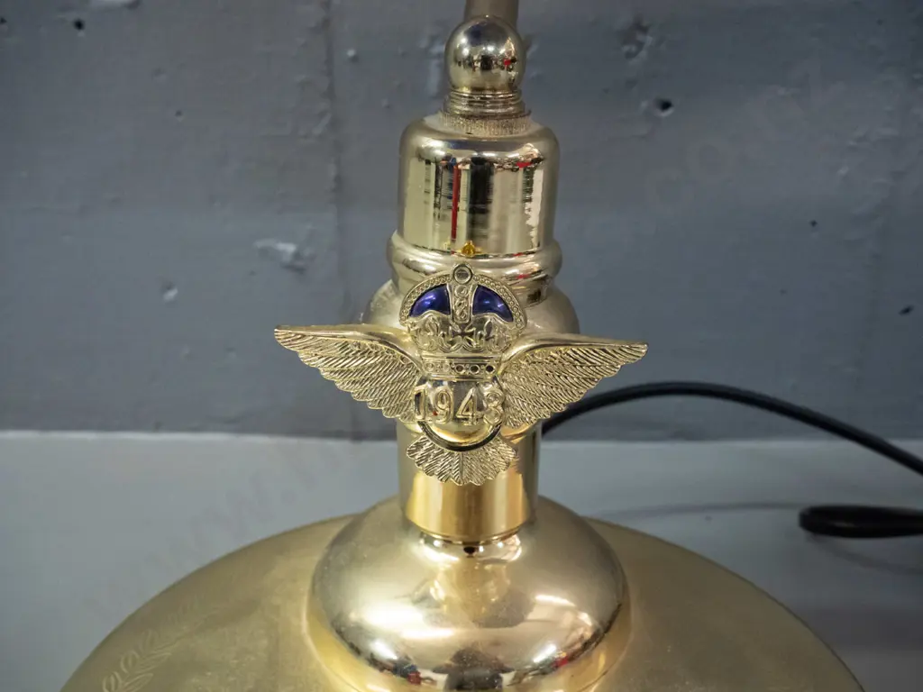Bradford Exchange limited edition Dambusters WWII commemorative banker's lamp with inscribed base and 1943 wing motif Image 1++