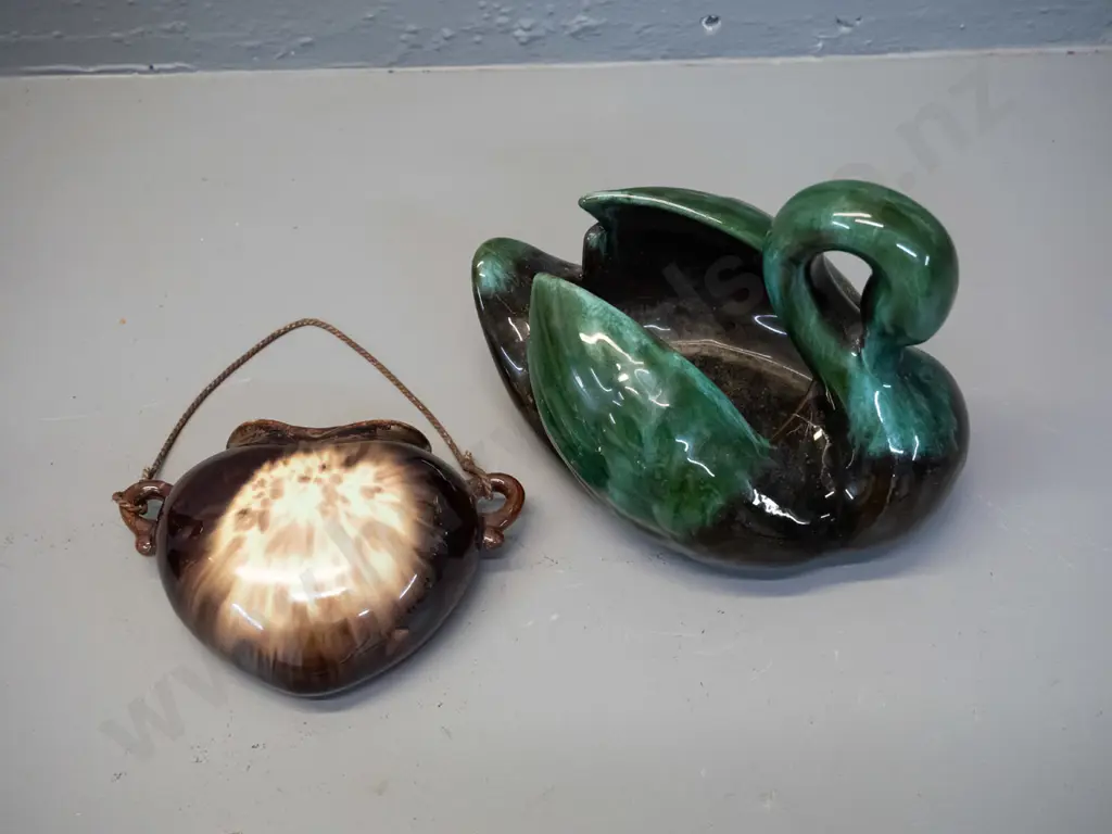 Blue Mountain Pottery swan vase H-150 L-190 and a German pottery wall pocket vase with hanging string Image 1++