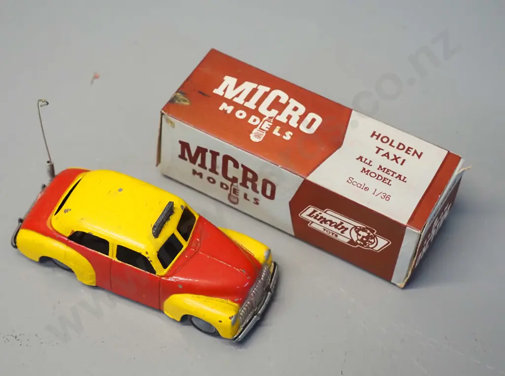 Lincoln Toys Micro Model 1:36 scale die-cast model vehicle with original box - Holden taxi, some minor chips to paint Image 1++