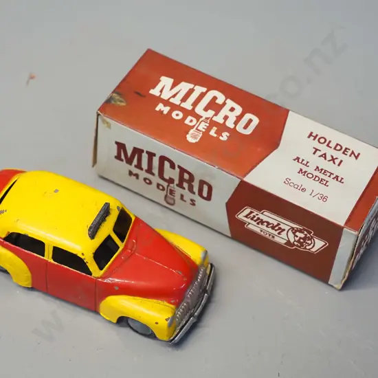 Lincoln Toys Micro Model 1:36 scale die-cast model vehicle with original box - Holden taxi, some minor chips to paint