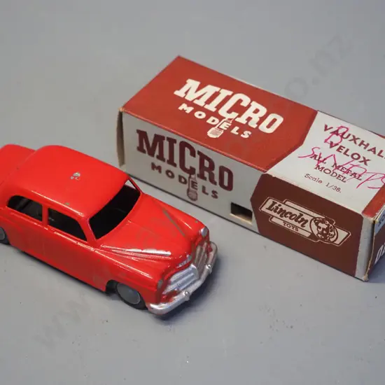 Lincoln Toys Micro Model 1:36 scale die-cast model vehicle with original box - Vauxhall Velox - minor chips to paint,