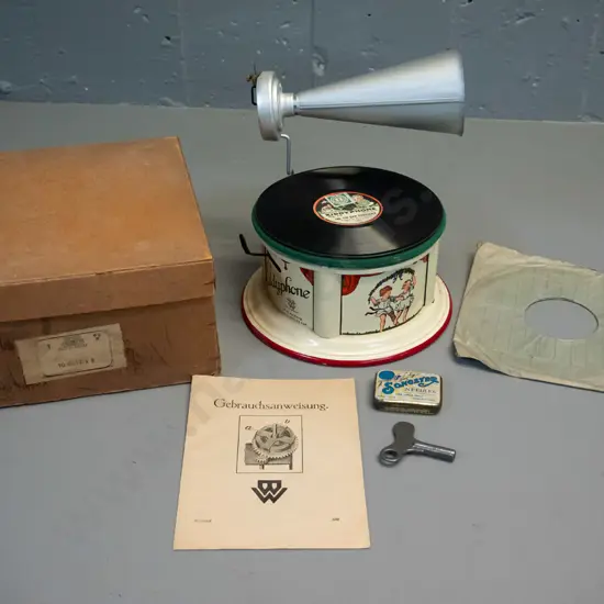 vintage Kiddyphone wind-up tin toy gramophone - Made in Germany, with winding key, record, tin of needles,