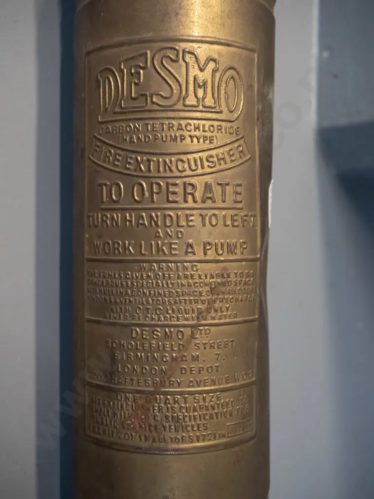 Desmo vintage brass hand pump fire extinguisher, London/Birmingham - some dents L-355 Image 1++