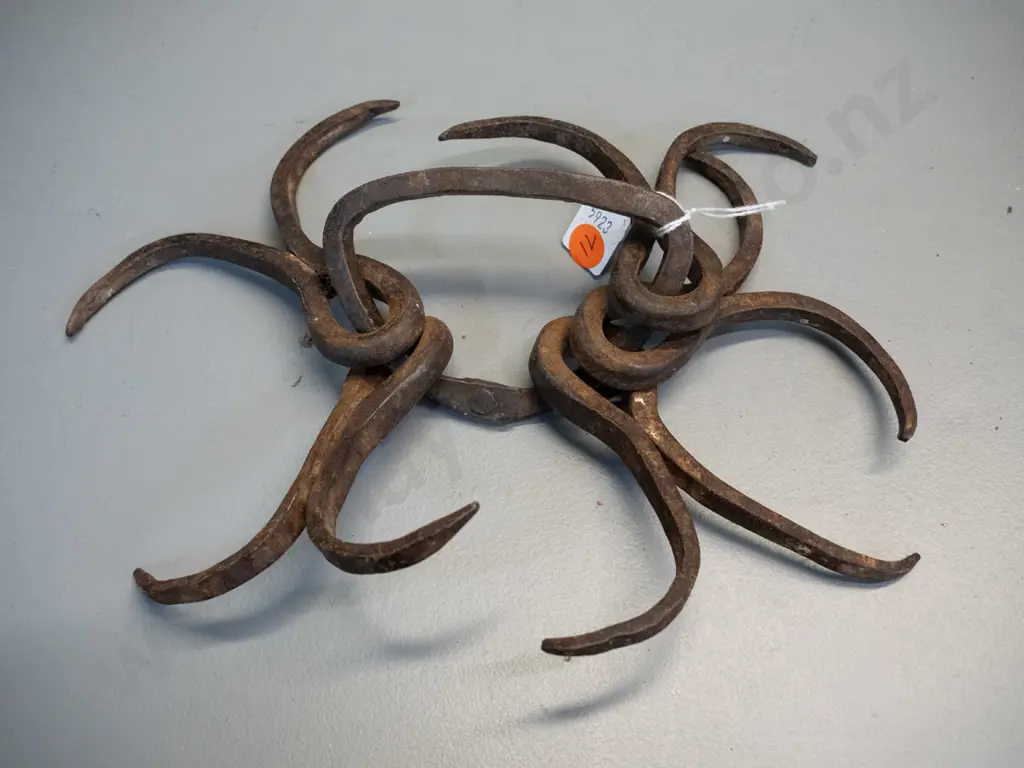 set of wrought iron double-barbed hooks on ring - each hook H100 W130 Image 1++