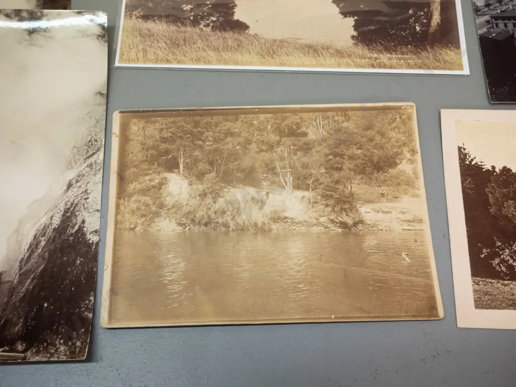 6 unmounted and 2 mounted vintage photographs - Takapuna, Napier, Auckland, Wairoa, Horohoro & Hinemoa, etc. Image 1++