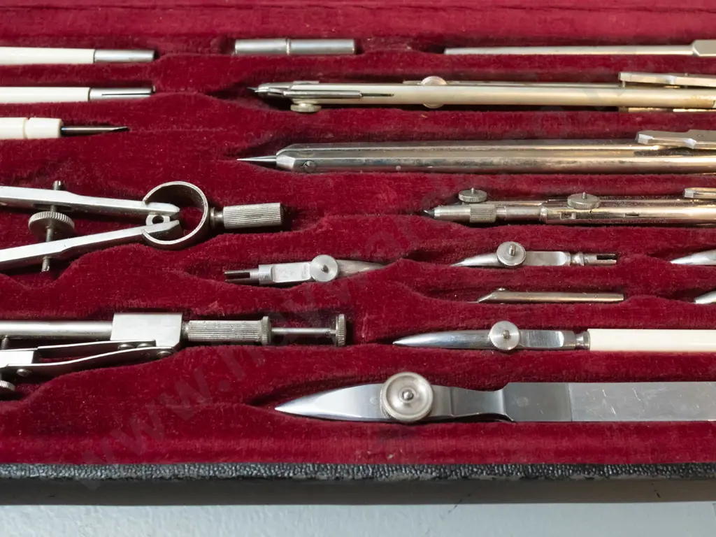 vintage cased Legruna precision drafting set - damage to hinge on case L-280 W-140 Image 1++
