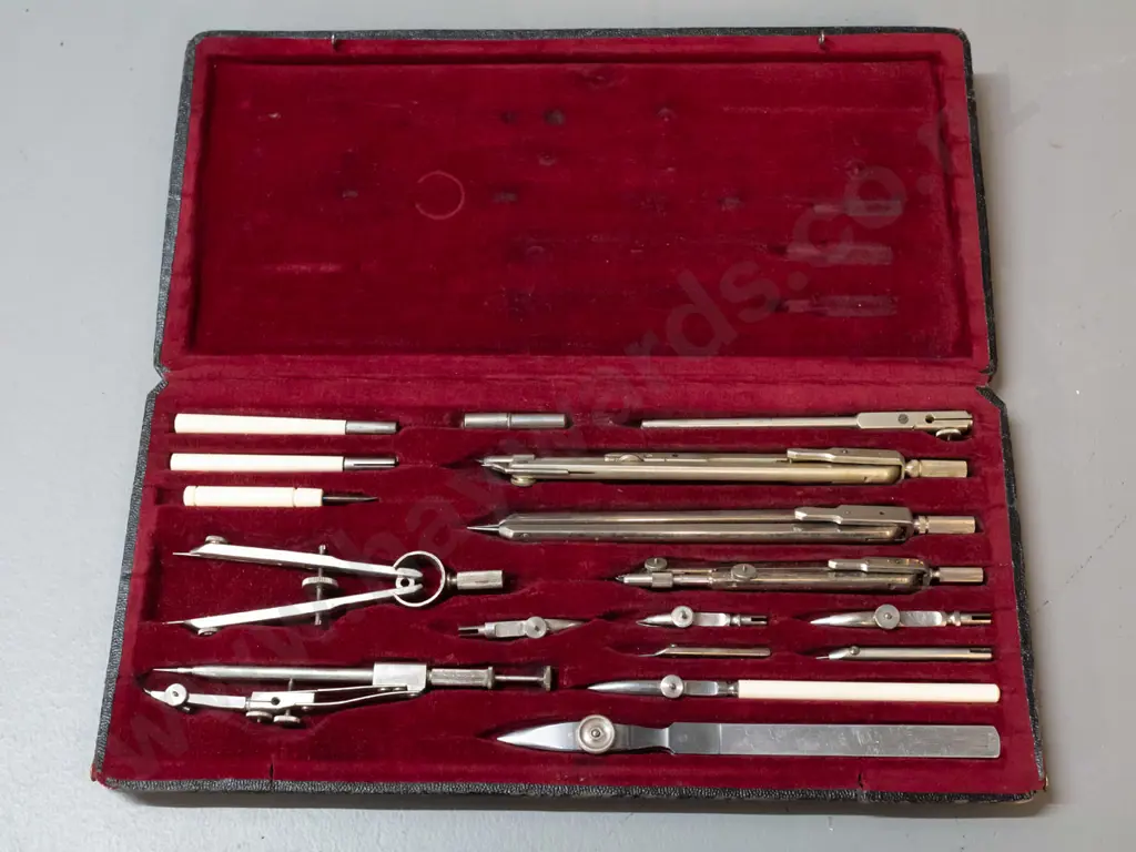 vintage cased Legruna precision drafting set - damage to hinge on case L-280 W-140 Image 1++