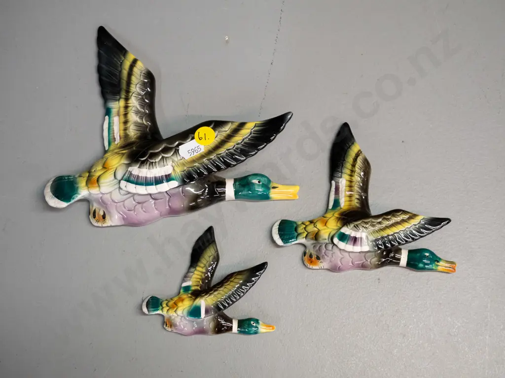 set of 3 flying wall ducks, no maker's marks - middle size has had repairs - largest is H-150 L-180 Image 1++