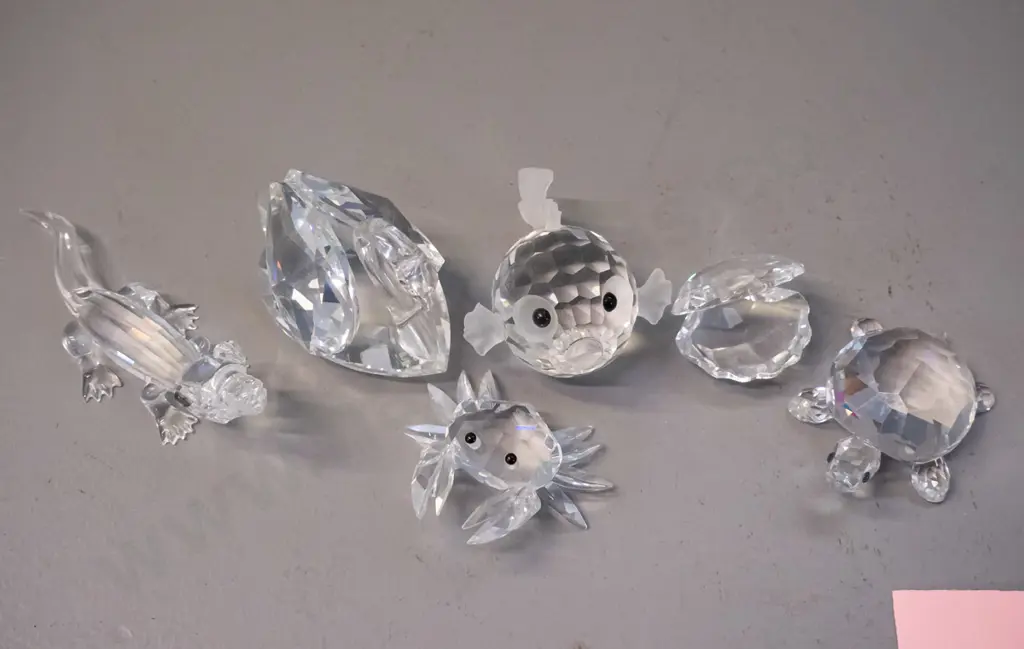 6 small Swarovski crystal ornaments - swan H-45 L-55, turtle, crab, fish, alligator, clam Image 1++