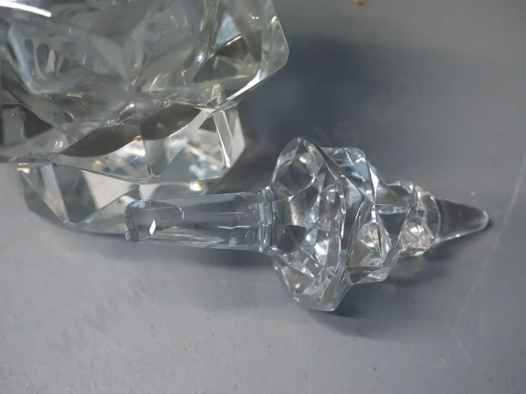 crystal scent bottle with sterling silver collar - damage to base of stopper, small chips to bottle H-180 D-85 Image 1++