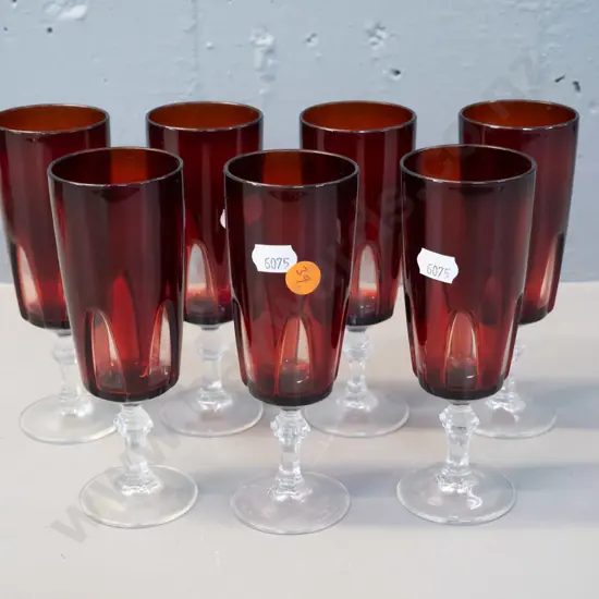 set of 7 ruby glass clear stemmed champagne flutes H-150