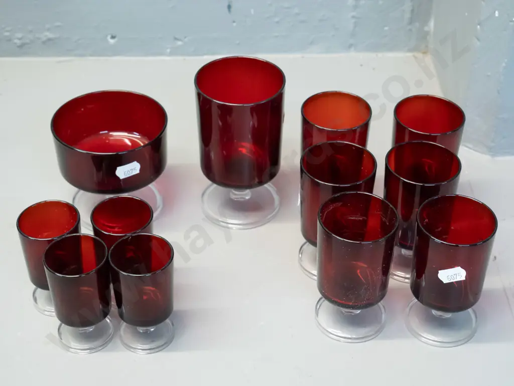 ruby glass clear stemmed items - 6 sherry H-90, 4 liqueur, large wine glass and a small comport Image 1++