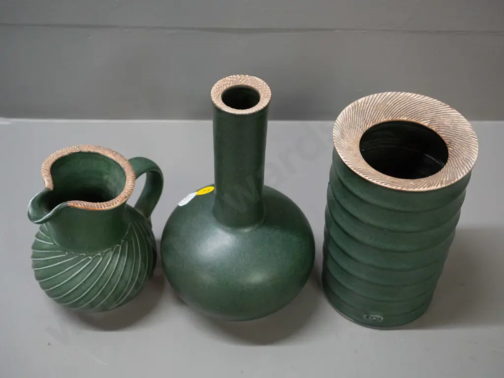 3 Peter Shearer New Zealand studio pottery items - jug and 2 vases, taller is H-200 Image 1++