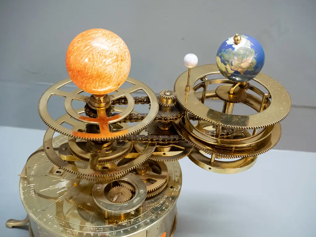 brass mechanical orrery / solar system model with moving earth and moon - with power supply, booklets, spare parts etc - Image 1++