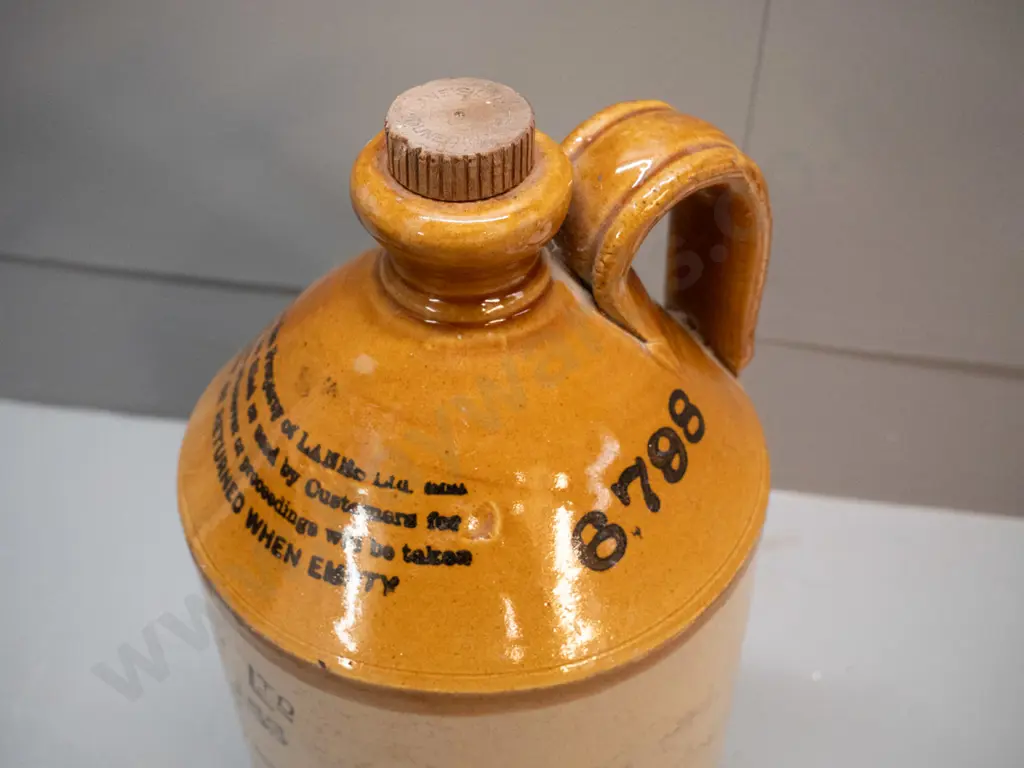 narrow mouth crock marked Lane's Gold Medal Beverages Dunedin, No. 5, with threaded timber stopper marked Lane's - big Image 1++