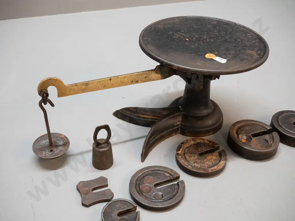 antique cast iron crow-foot style balance scales with brass arm and assorted weights - only markings are "F&S" Image 1++