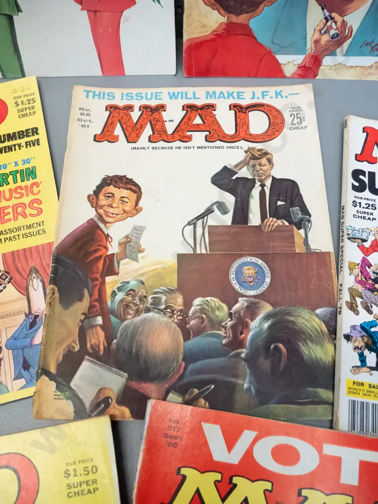 11 assorted 1960s thru 1980s Mad magazines - some wear Image 1++