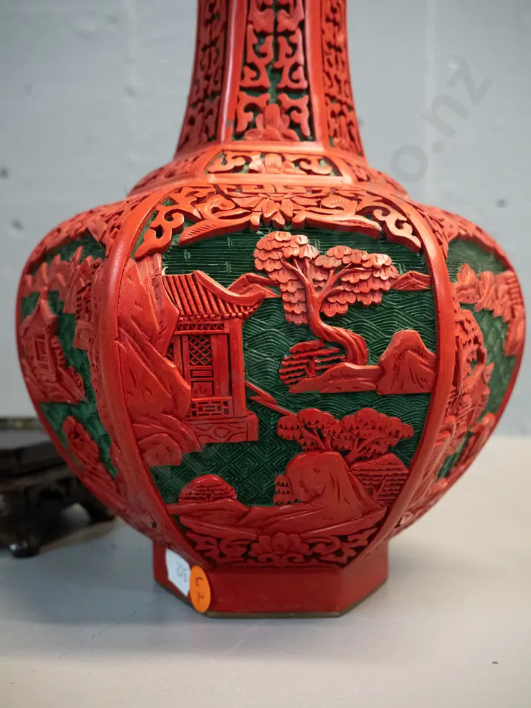 Chinese cinnabar style relief pattern hexagonal profile vase with carved timber stand H-300 Image 1++
