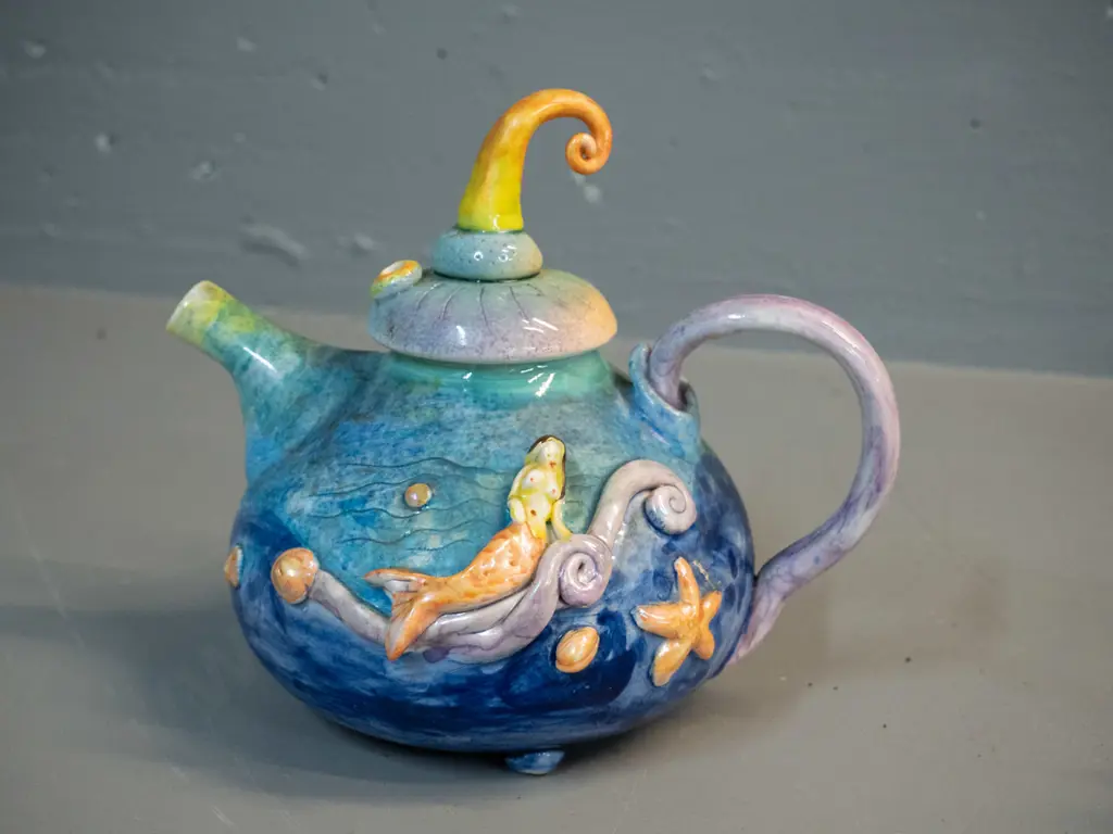 Marion Mewburn studio pottery teapot - mermaid and shell motifs H-190 W-190 Image 1++