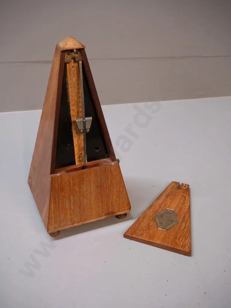 vintage timber cased metronome with Maelzel France plaque, pull-out chime selector, working. H-235 W-110 D-110 Image 1++