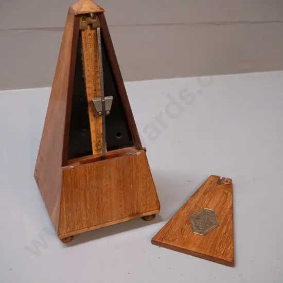 vintage timber cased metronome with Maelzel France plaque, pull-out chime selector, working. H-235 W-110 D-110