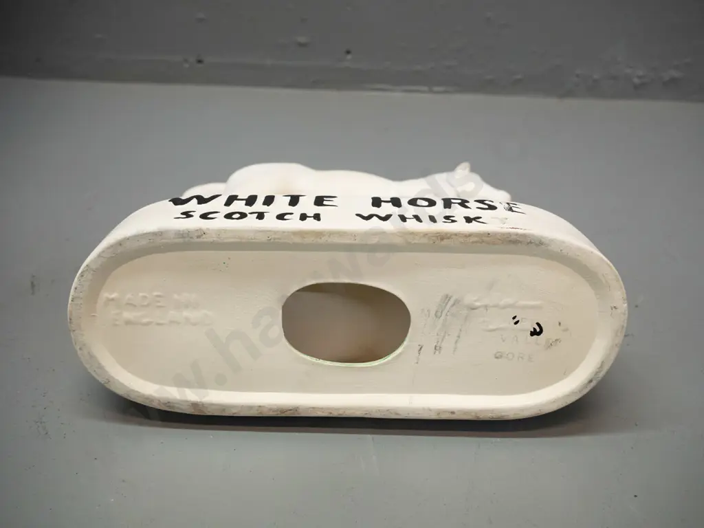 vintage matte glaze porcelain White Horse Scotch Whisky advertising figure, marked England on base - some black Image 1++