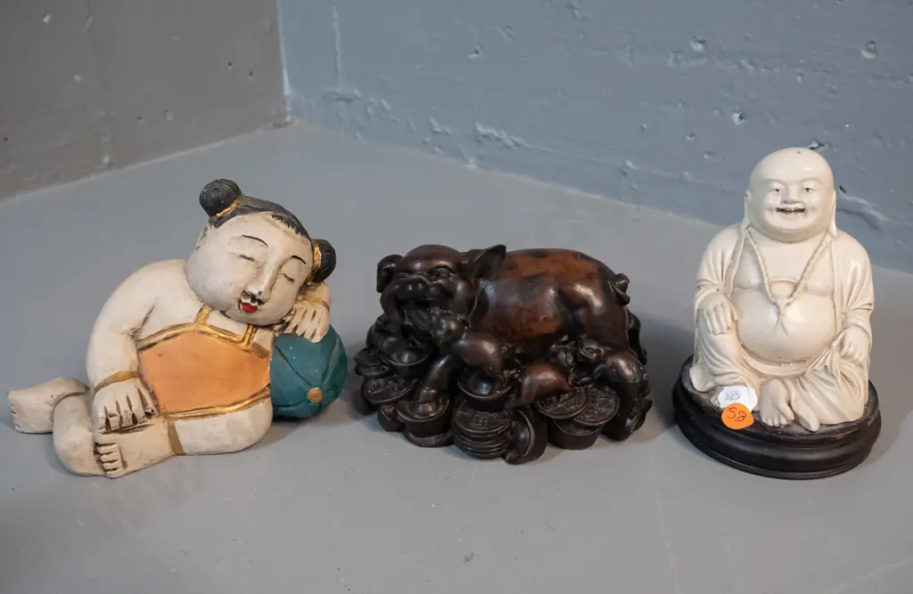 3 Asian figurines - composite seated Buddha H-115, composite sow and piglets, and a painted timber reclining figure Image 1++