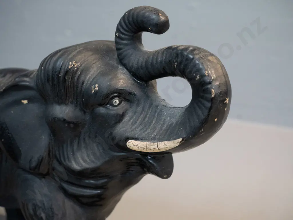 5 Sylvac black glaze elephant figurines - some glaze flecks, crazing, one of medium size has a repair. Largest is H220 Image 1++