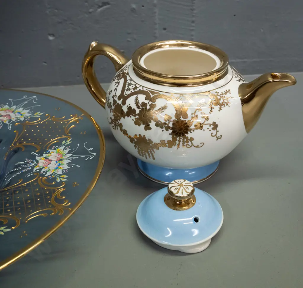Gibsons hand painted gilt and cream glaze teapot and an Italian Venetian style hand painted floral and gilt shallow blue Image 1++
