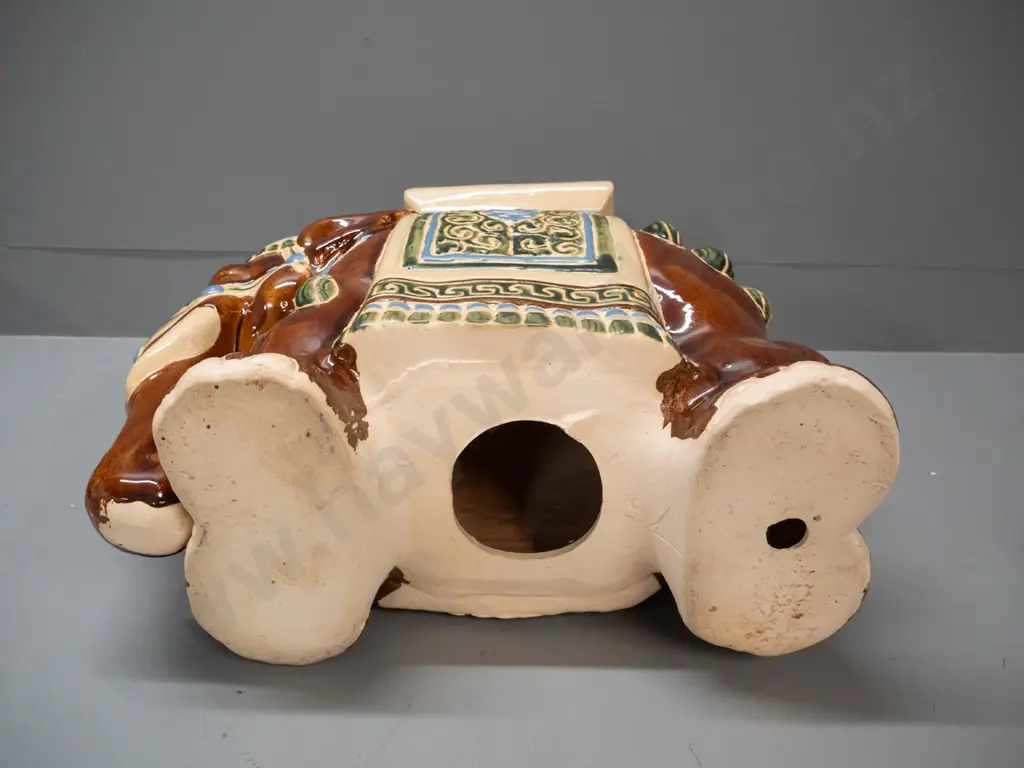 Asian porcelain elephant plant stand H-430 L-470 W-240 Image 1++