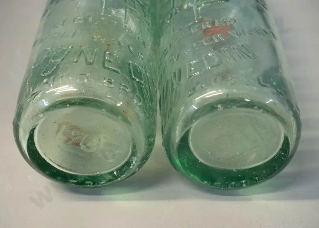 2 vintage Thompson & Co Dunedin Crystal Spring marble bottles H-240 Image 1++