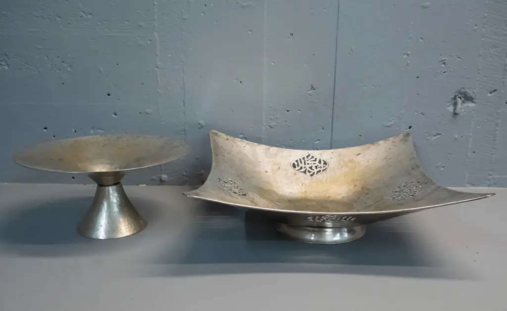 2 Lebanese silver plated beaten metal items - footed bowl and large square dish with pierced motifs H-120 L-400 D-400 Image 1++
