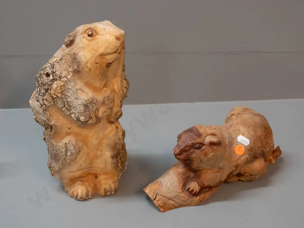 2 German rustic carved timber marmots or ground squirrels - standing one H-240, both marked Holzschnitzerei-Wurzelkunst Image 1++