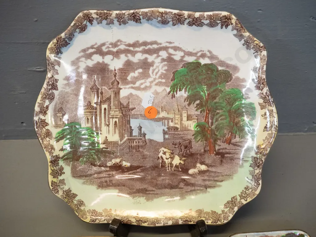 6 pieces of Maling lustre glaze Italian scenes china - cake plate L260 W-230, dish and 4 pin dishes Image 1++