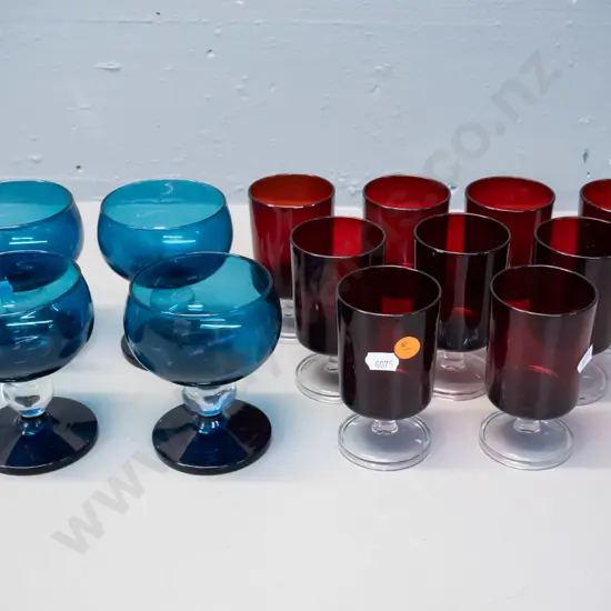 13 clear stemmed glasses - 9 ruby and 4 blue-green H-100