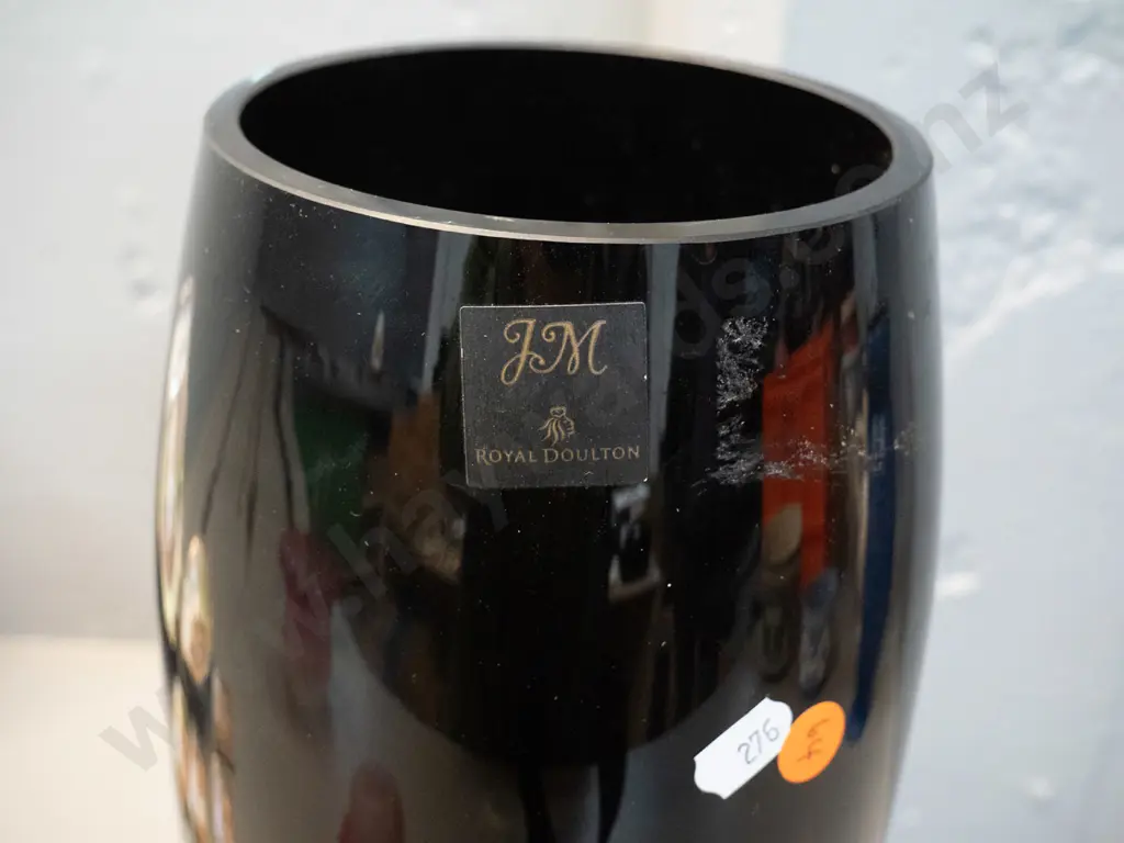 Royal Doulton large heavy clear base and black crystal vase - H-360 D-140 Image 1++