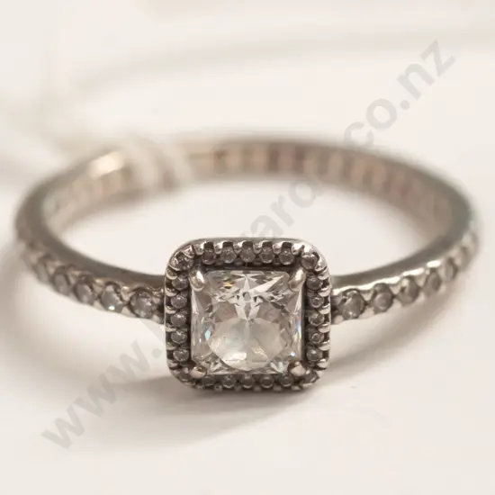 silver cz ring stamped 925