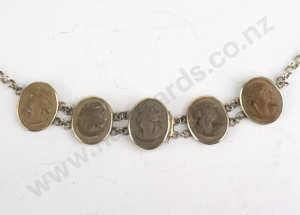 silver cameo style necklace stamped 925 Image 1++