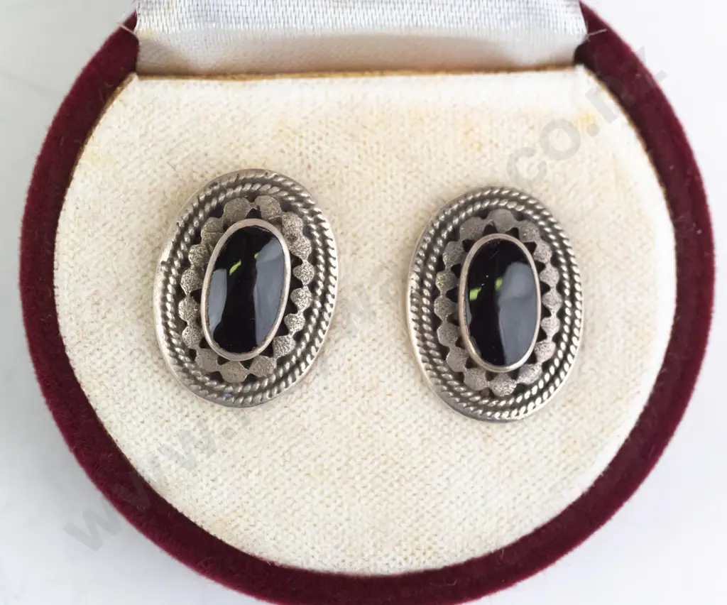 pair silver & black stone earrings stamped 925 Image 1++