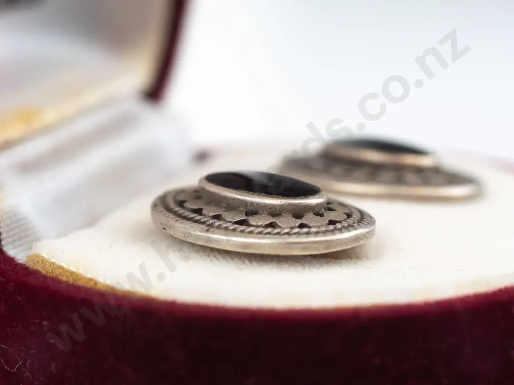 pair silver & black stone earrings stamped 925 Image 1++